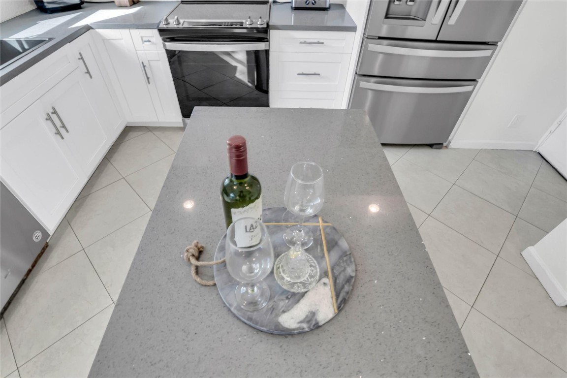 Lakeview West 158-44 B - Residential