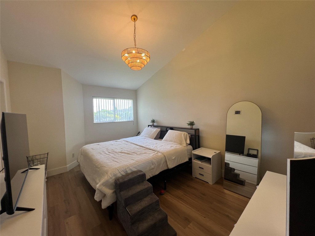 Summer Lake Condominium - Residential