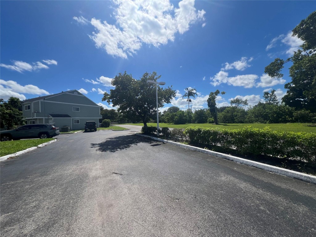 Summer Lake Condominium - Residential