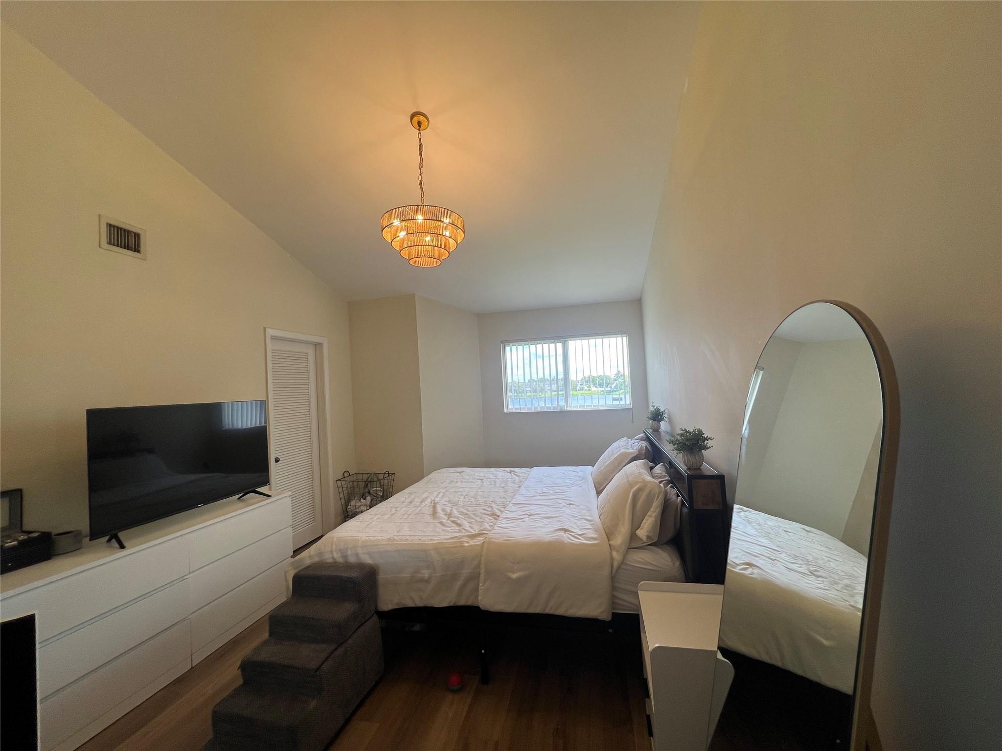 Summer Lake Condominium - Residential