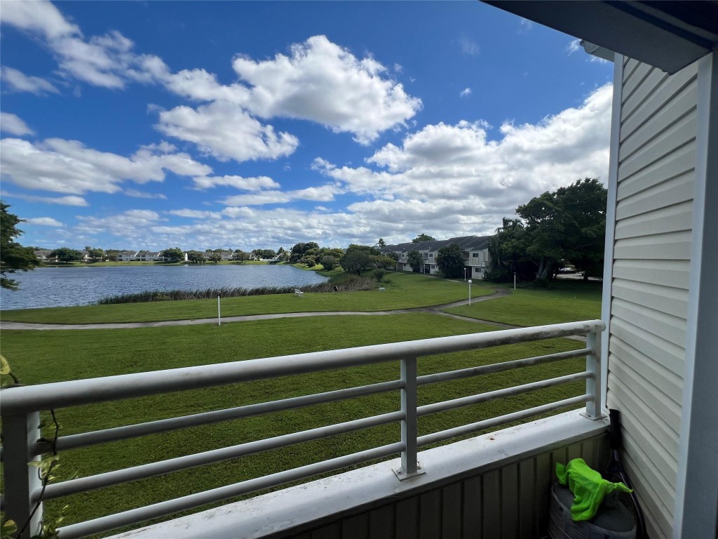 Summer Lake Condominium - Residential