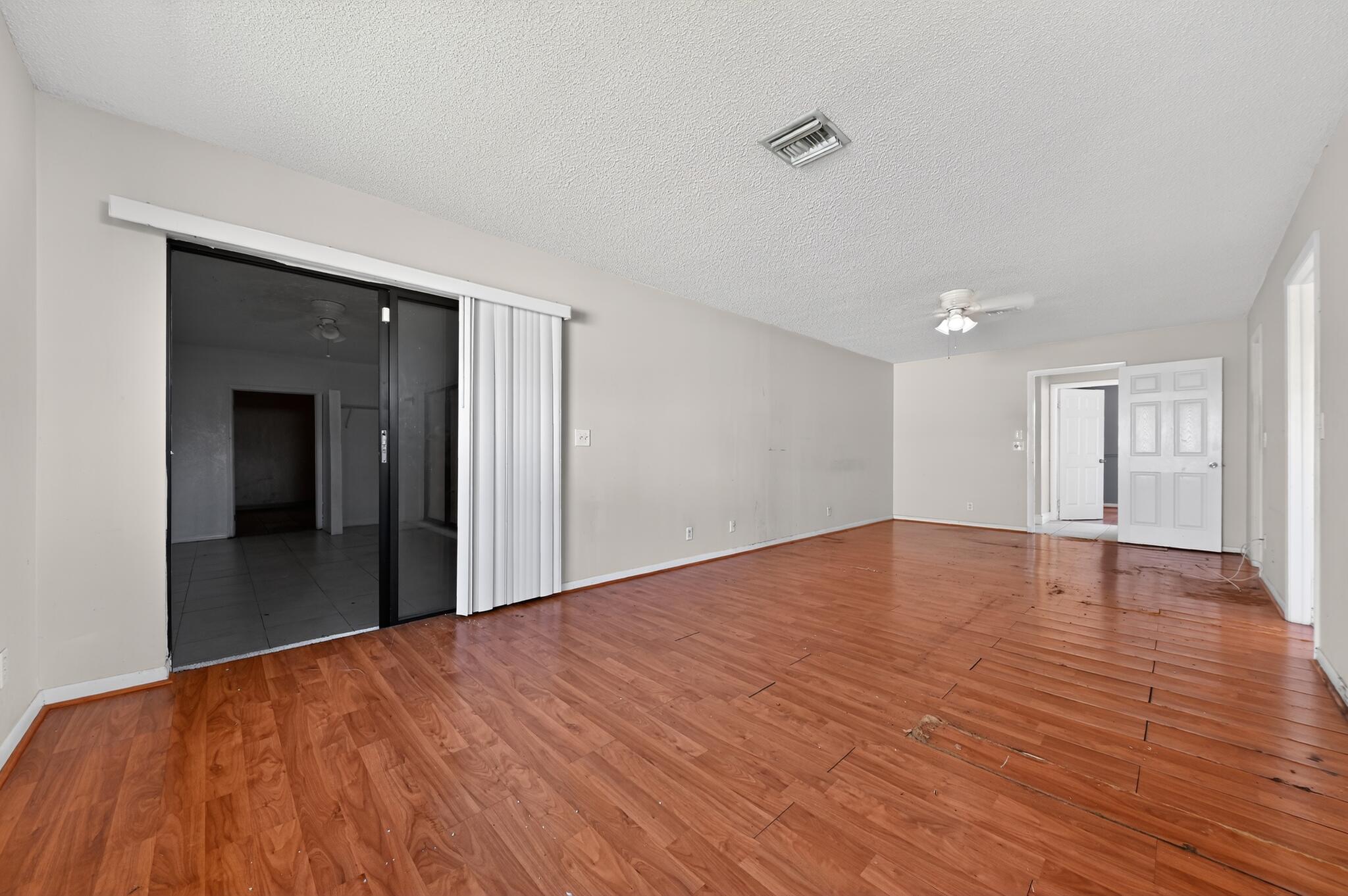 Properties 8421 Winnipesaukee Way