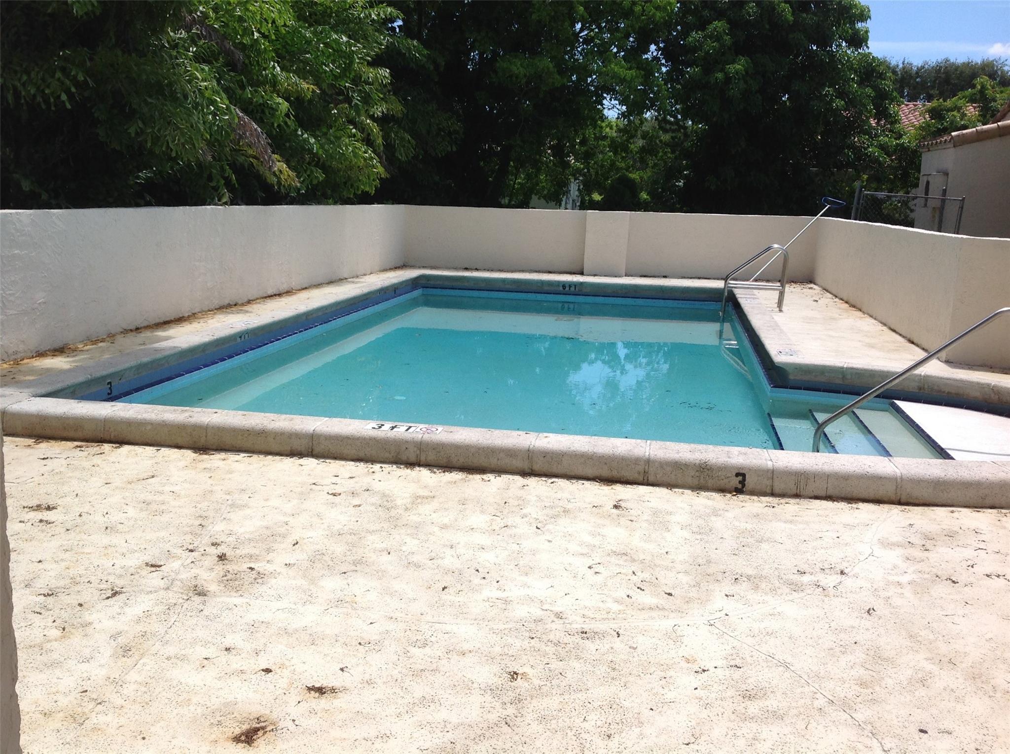 MALIBU VILLAS CONDO - Residential Lease