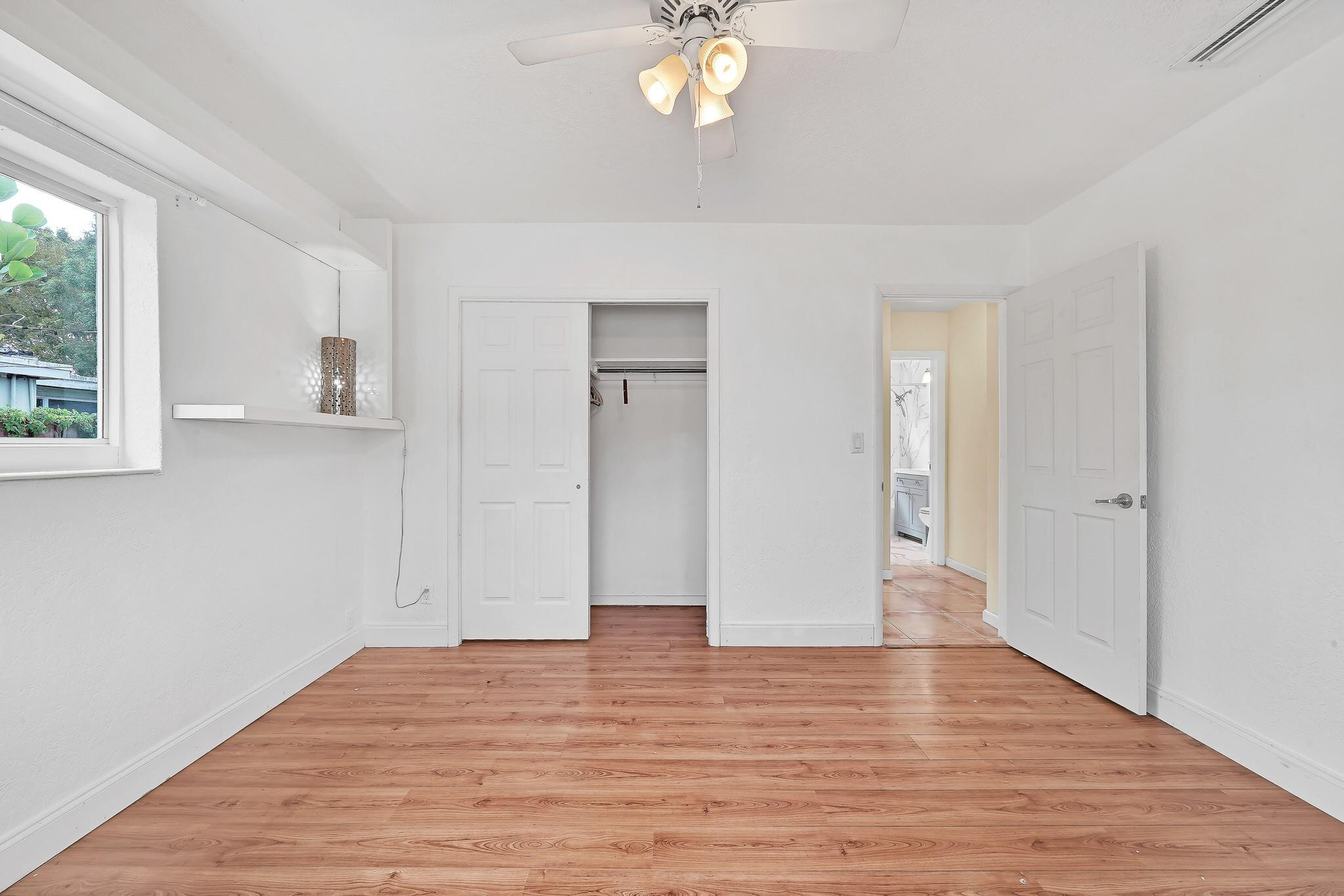 LYONS PARK - Residential Lease
