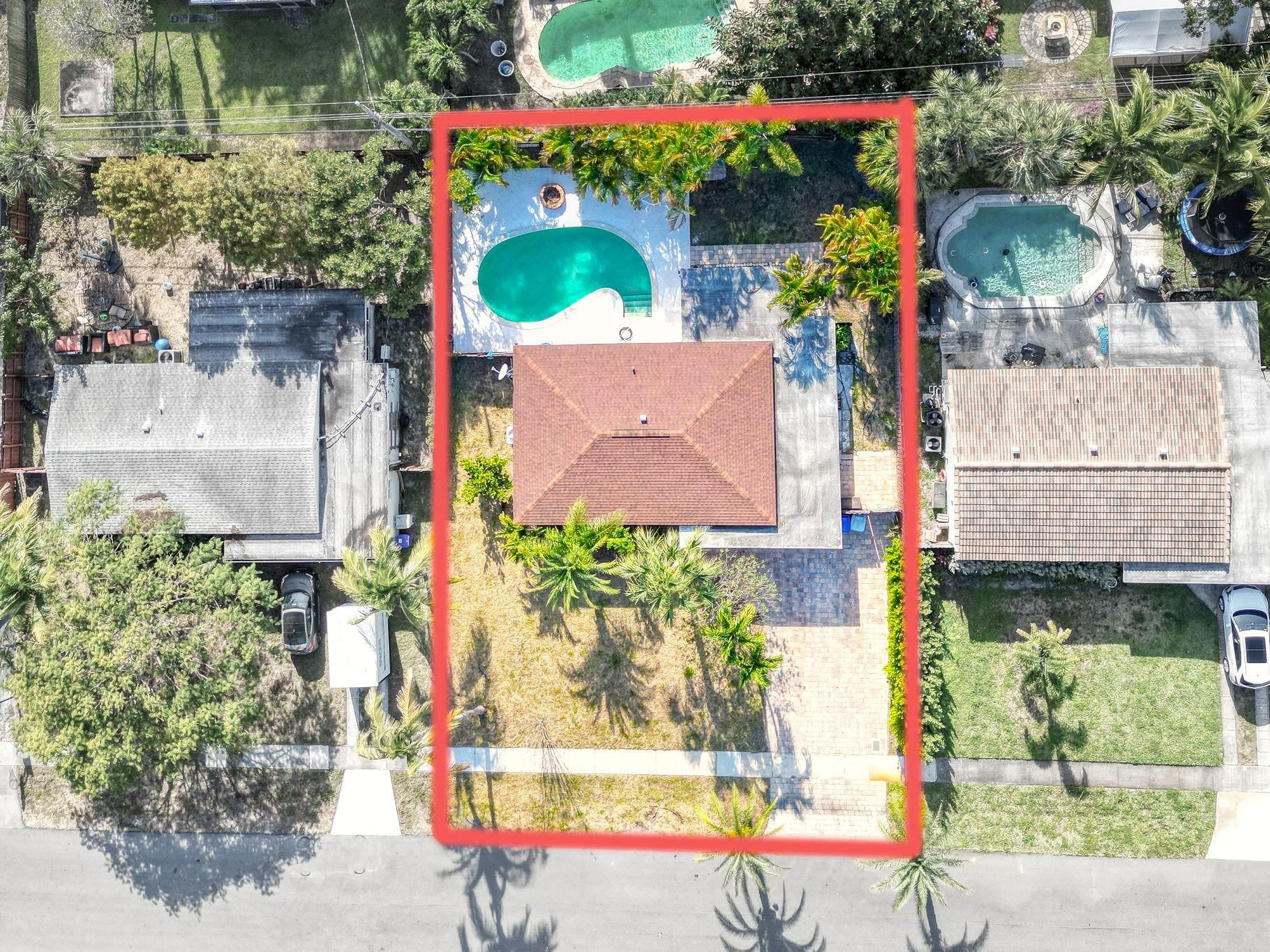 LYONS PARK - Residential Lease