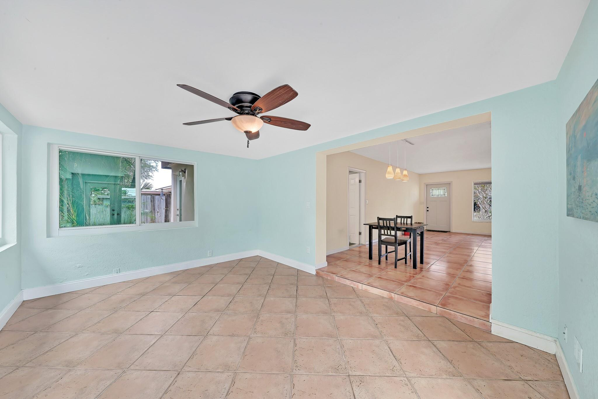 LYONS PARK - Residential Lease