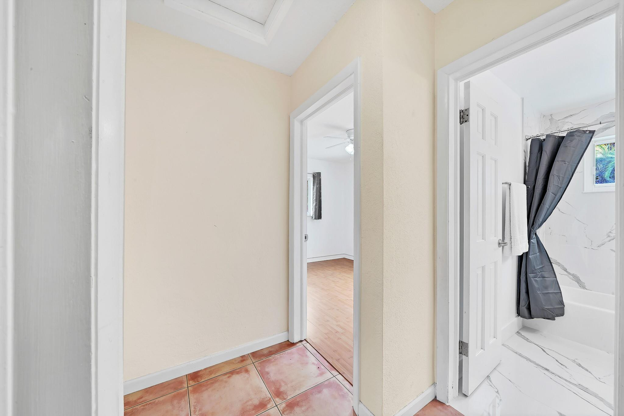 LYONS PARK - Residential Lease