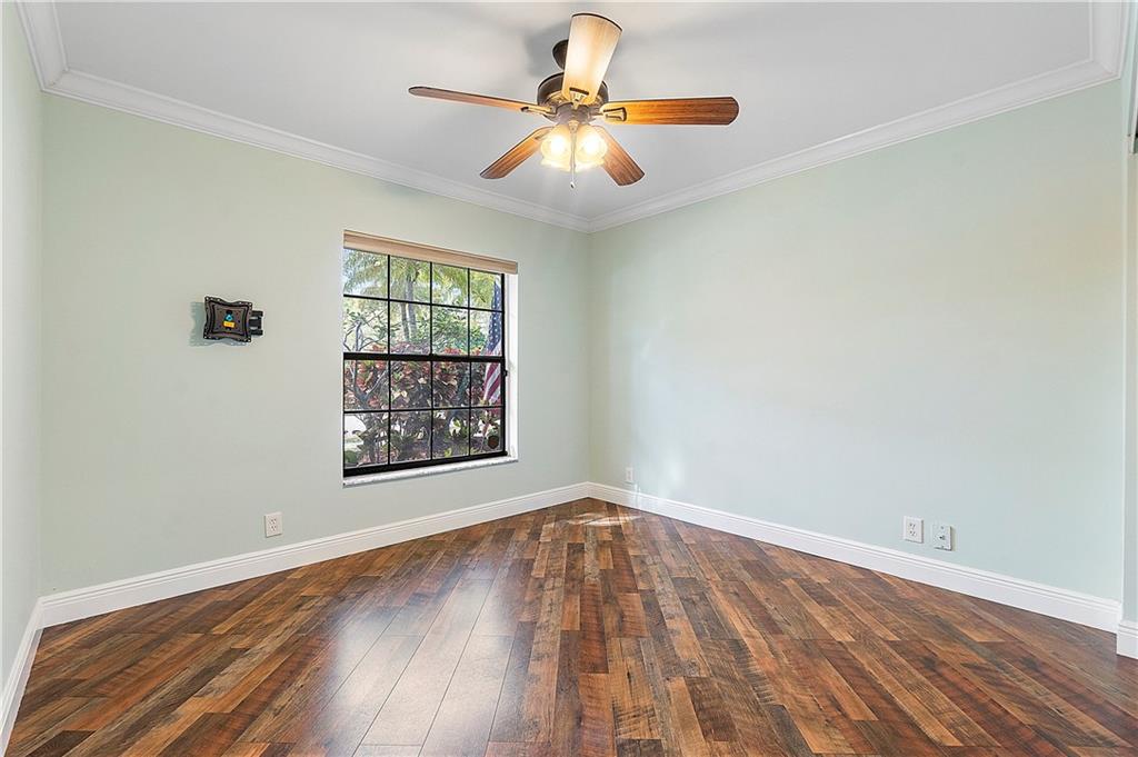 NORTH SPRINGS - Residential