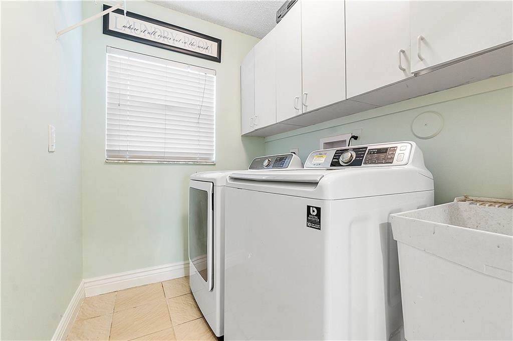 NORTH SPRINGS - Residential