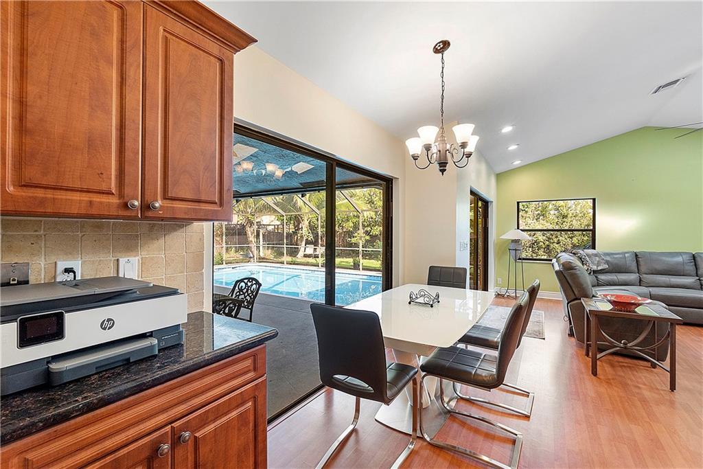 NORTH SPRINGS - Residential