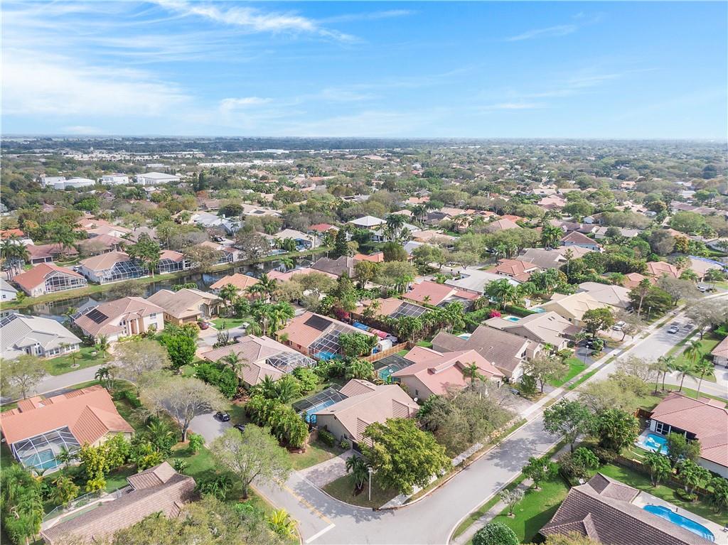 NORTH SPRINGS - Residential