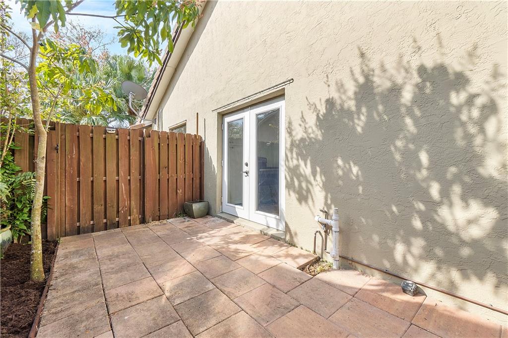 NORTH SPRINGS - Residential