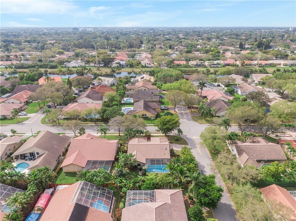 NORTH SPRINGS - Residential