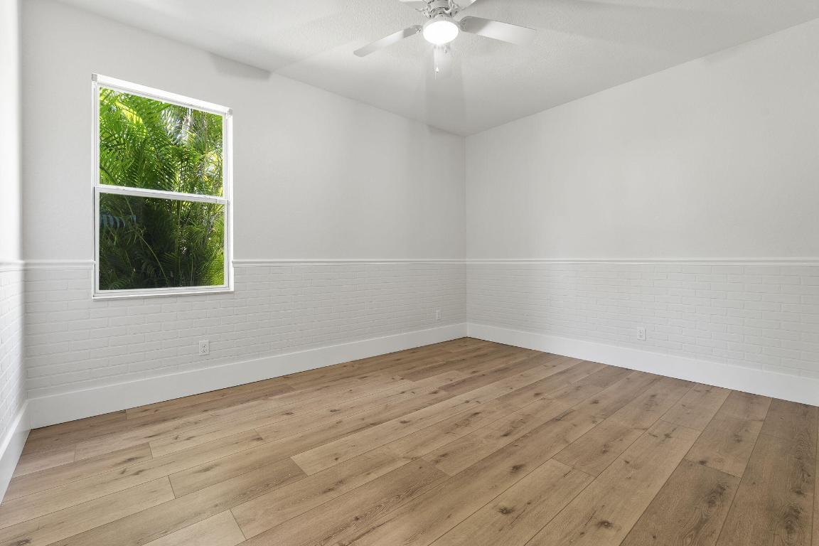 PINEAPPLE PLANTATION (AKA PINES) - Residential