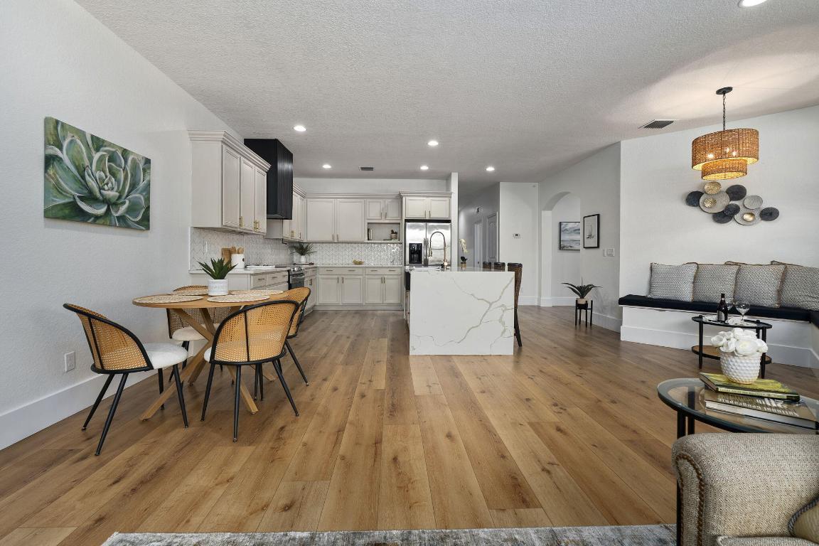 PINEAPPLE PLANTATION (AKA PINES) - Residential