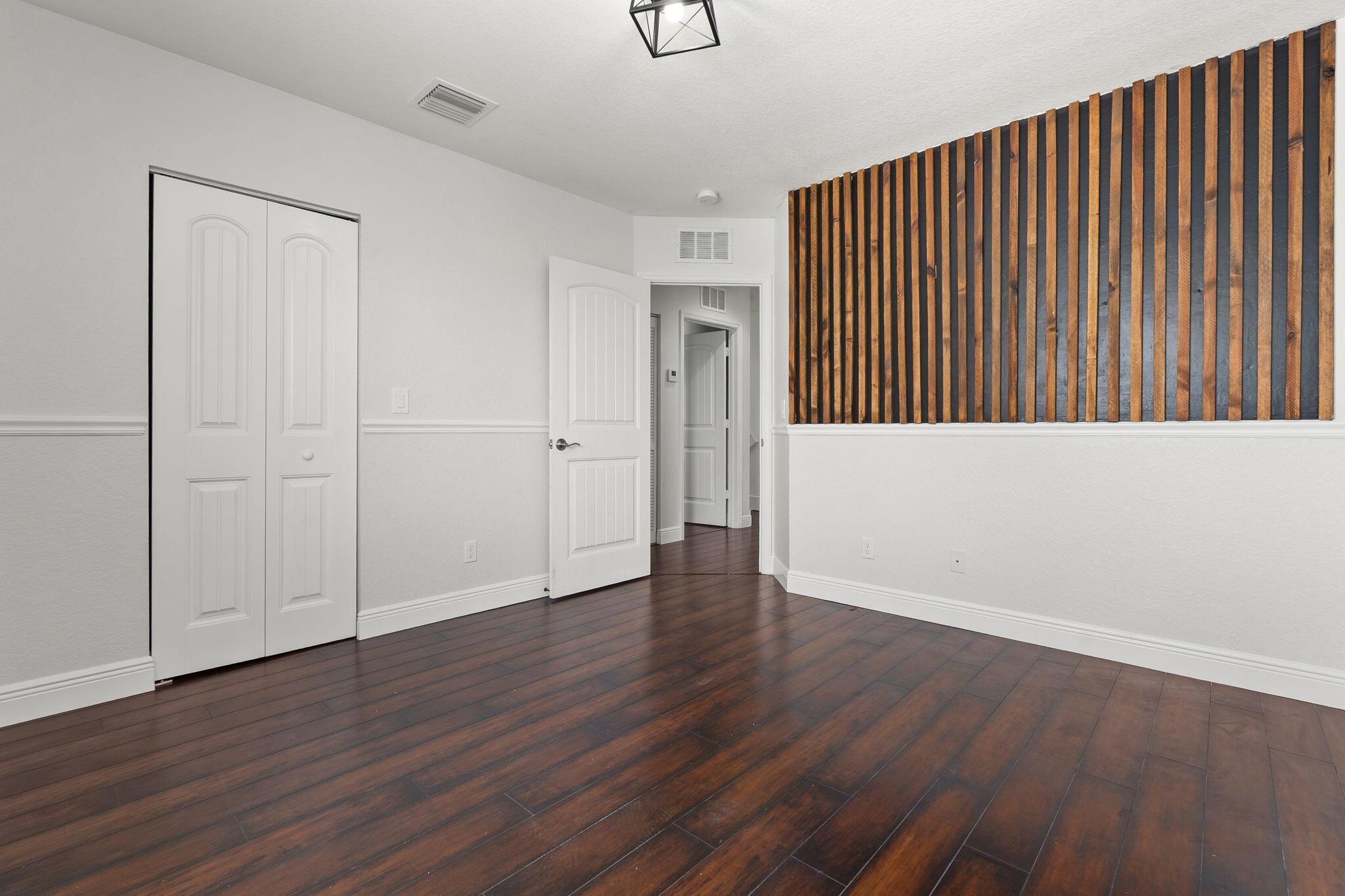 PINEAPPLE PLANTATION (AKA - Residential