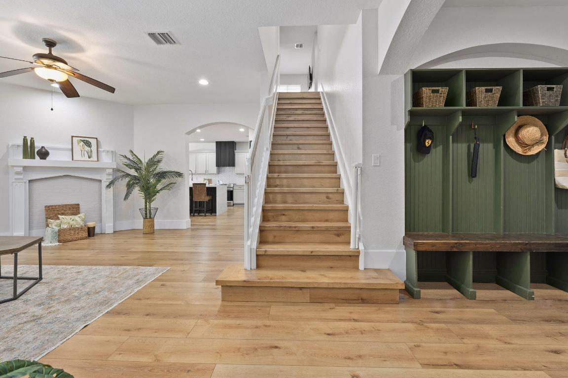 PINEAPPLE PLANTATION (AKA PINES) - Residential