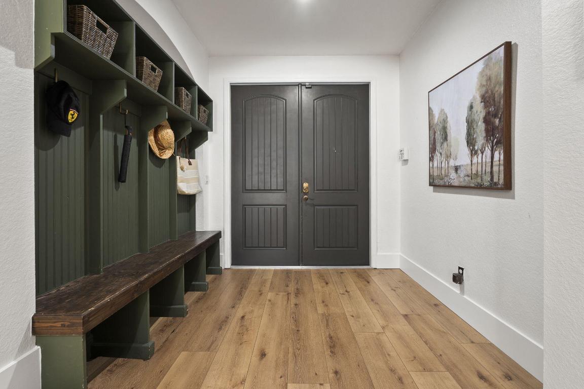 PINEAPPLE PLANTATION (AKA PINES) - Residential