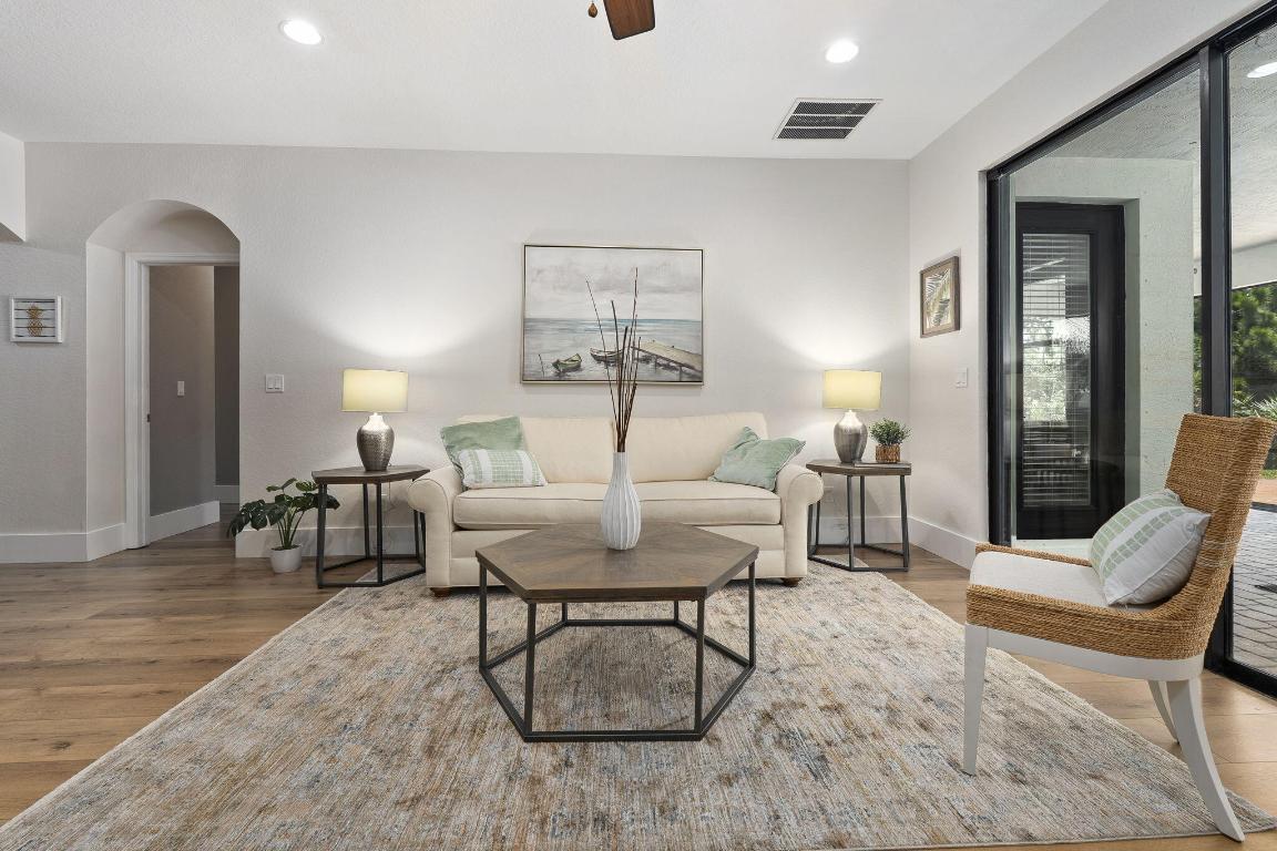 PINEAPPLE PLANTATION (AKA PINES) - Residential