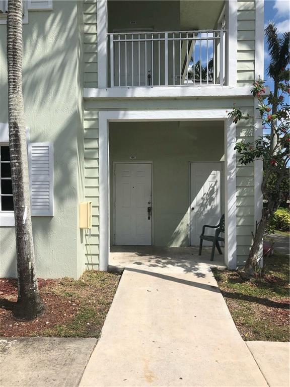 Ground floor corner unit with a fence in backyard, Vacant very easy to show