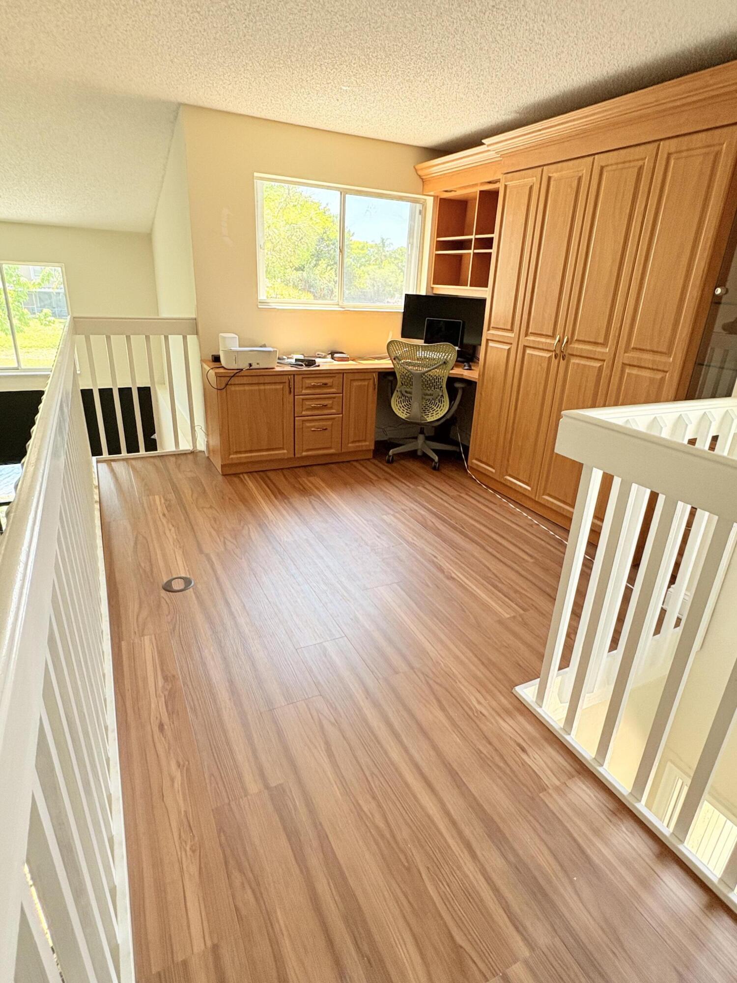 CORAL POINT NORTH - Residential