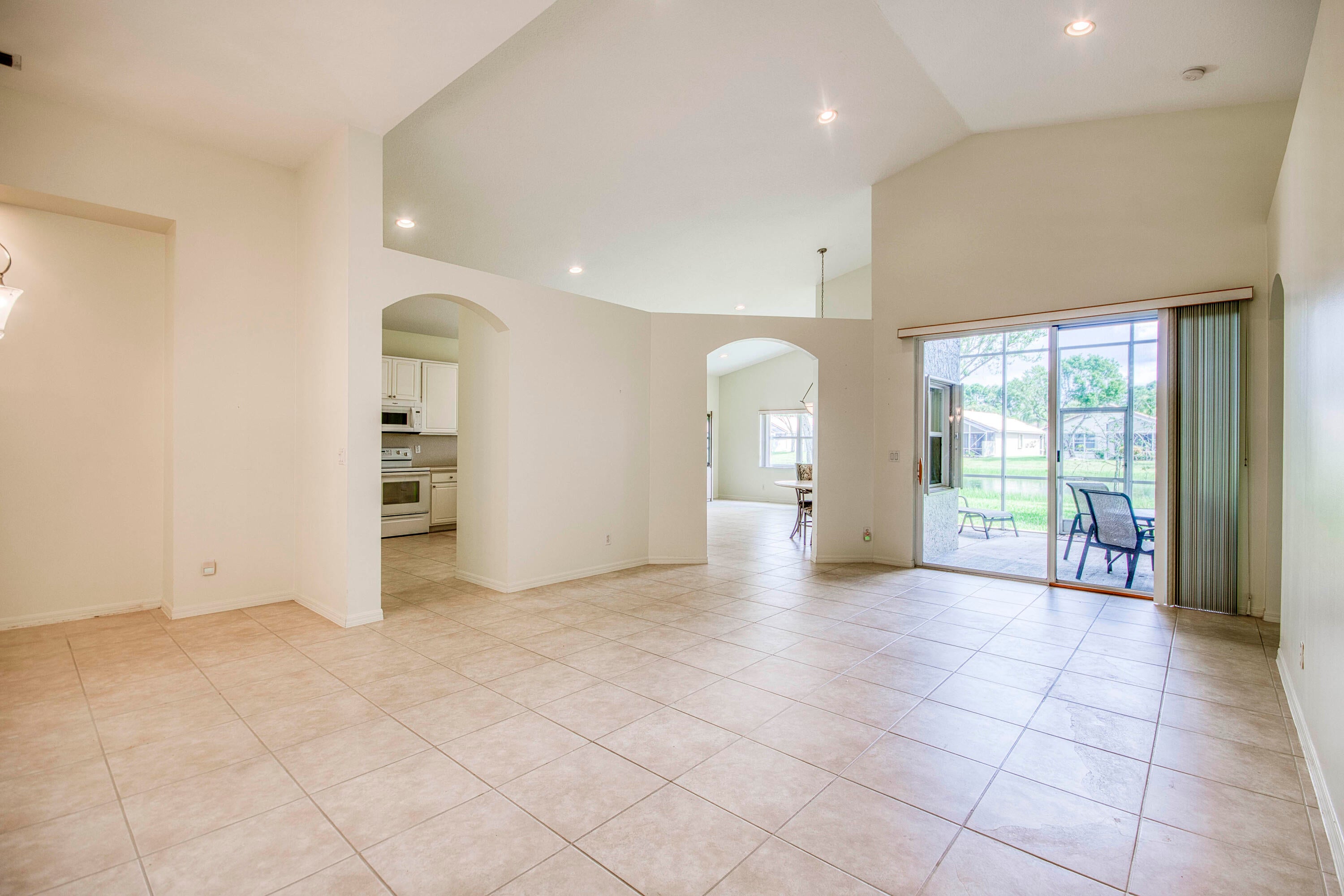 8385 Grand Messina Circle