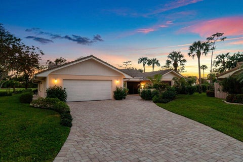 Featured picture for the property R10766857
