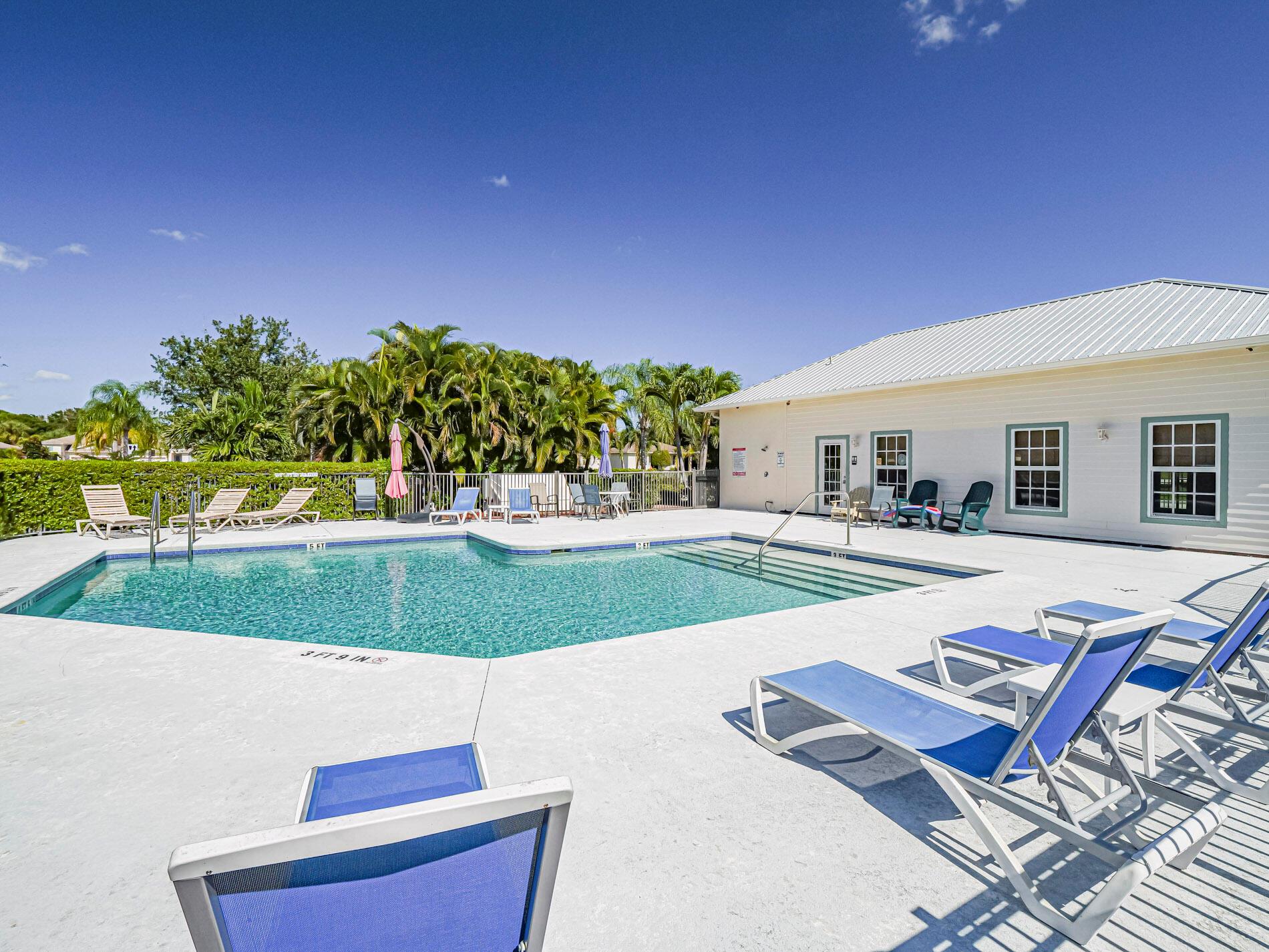 Villas at 3 Oaks - Residential