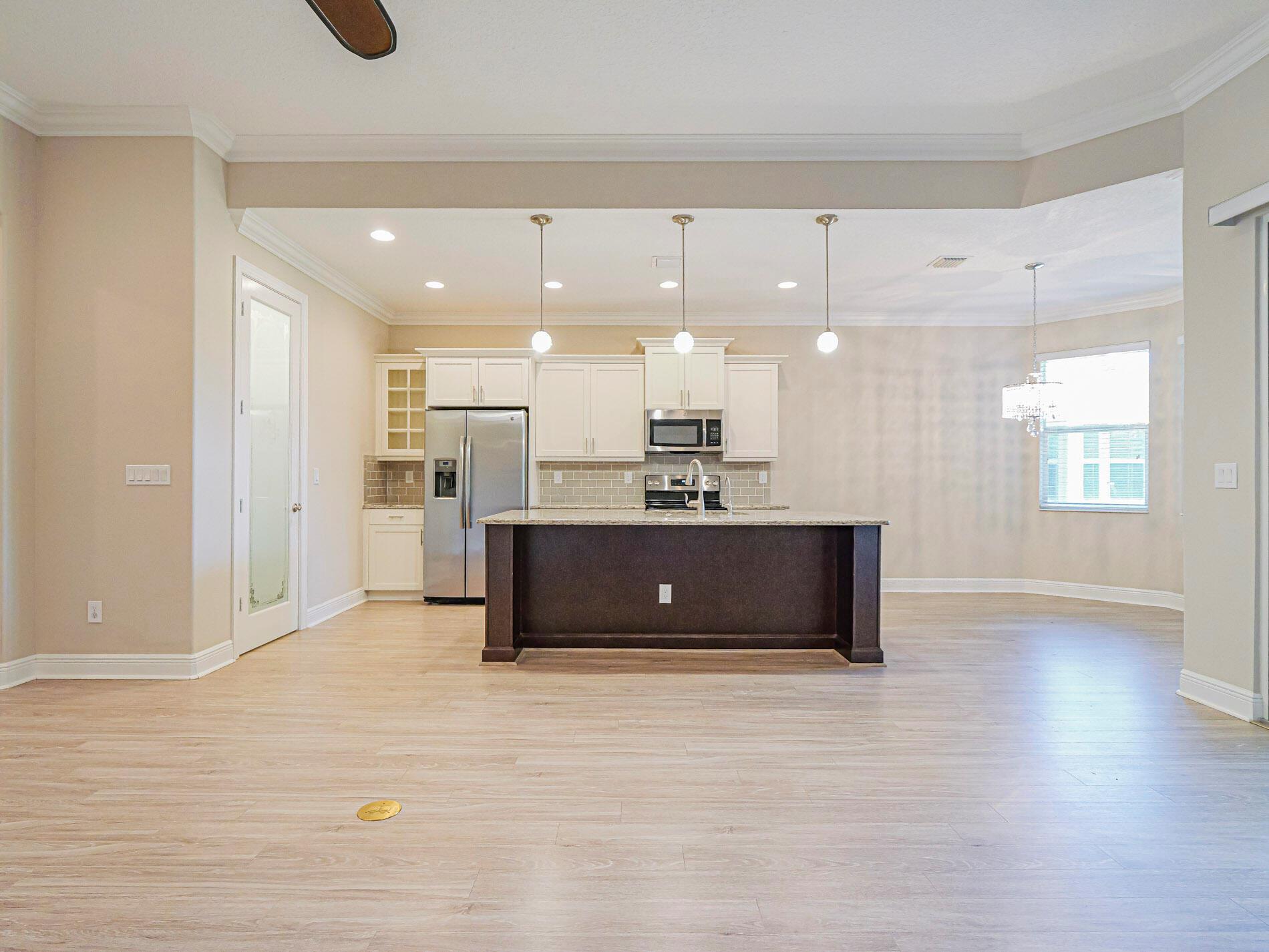 Villas at 3 Oaks - Residential