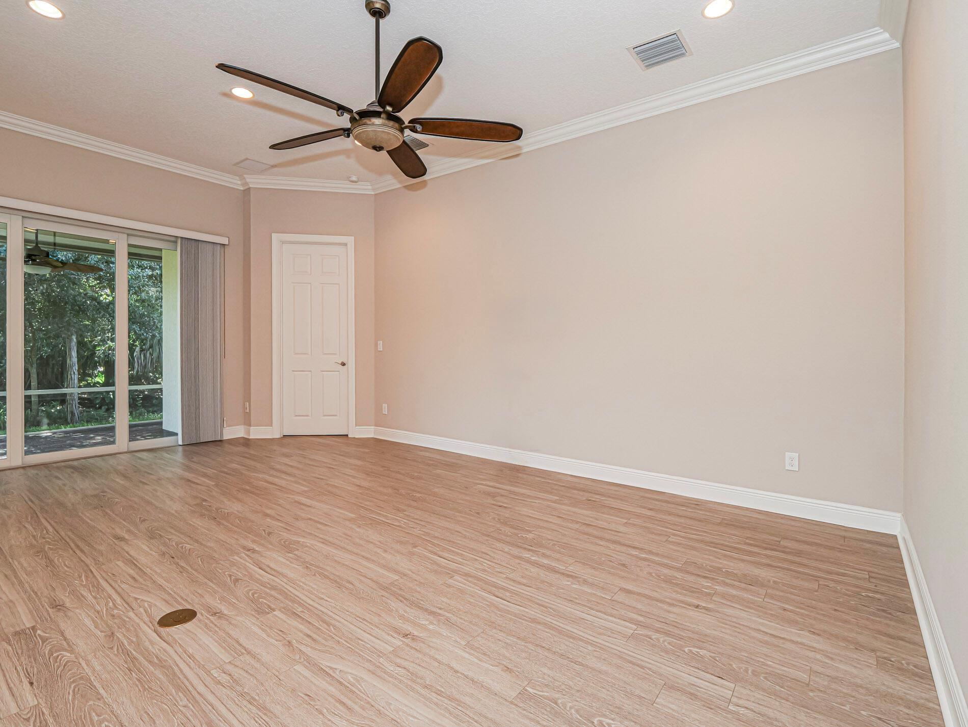 Villas at 3 Oaks - Residential