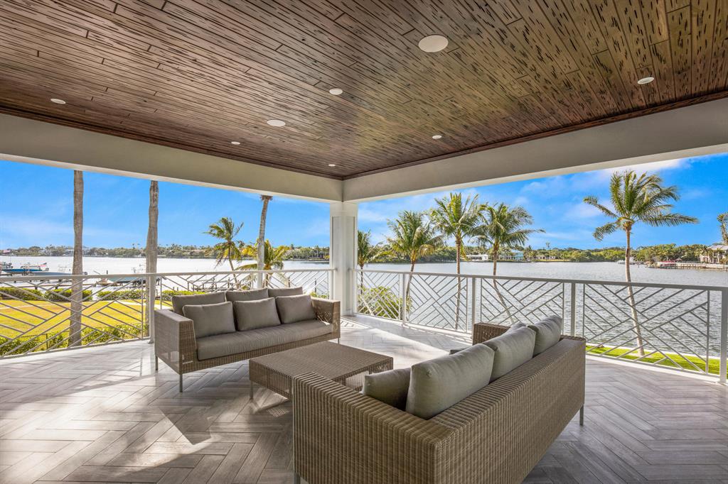 Pennock Point - Residential