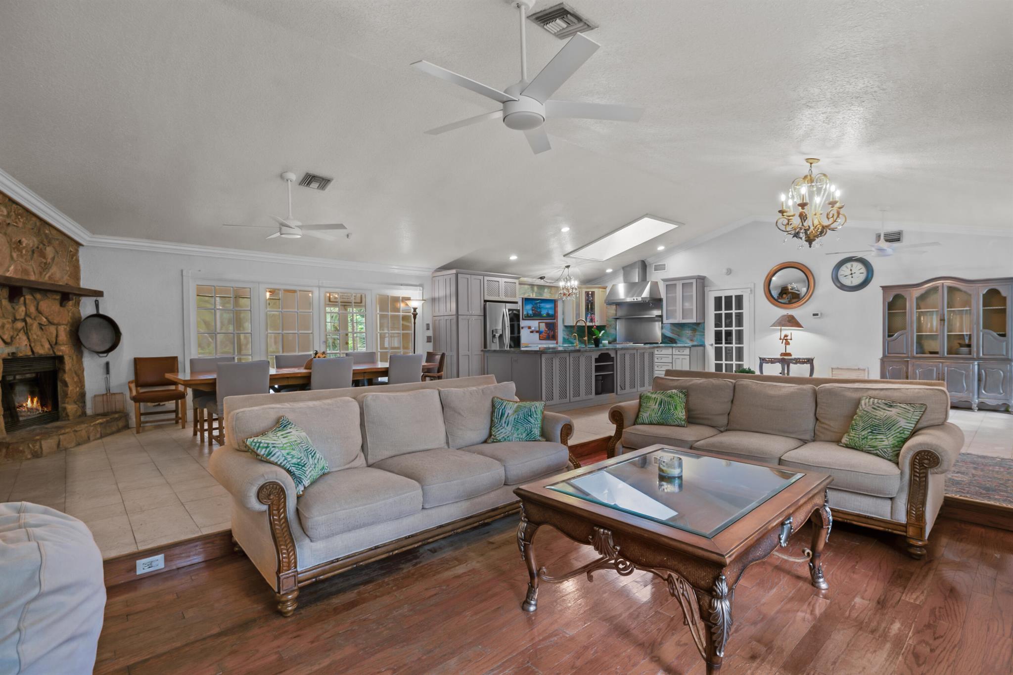 DEER RUN - Residential