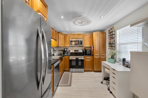 Tiny photo for 3960 Oaks Clubhouse Drive #504, Pompano Beach, FL 33069 (MLS # B26070571)
