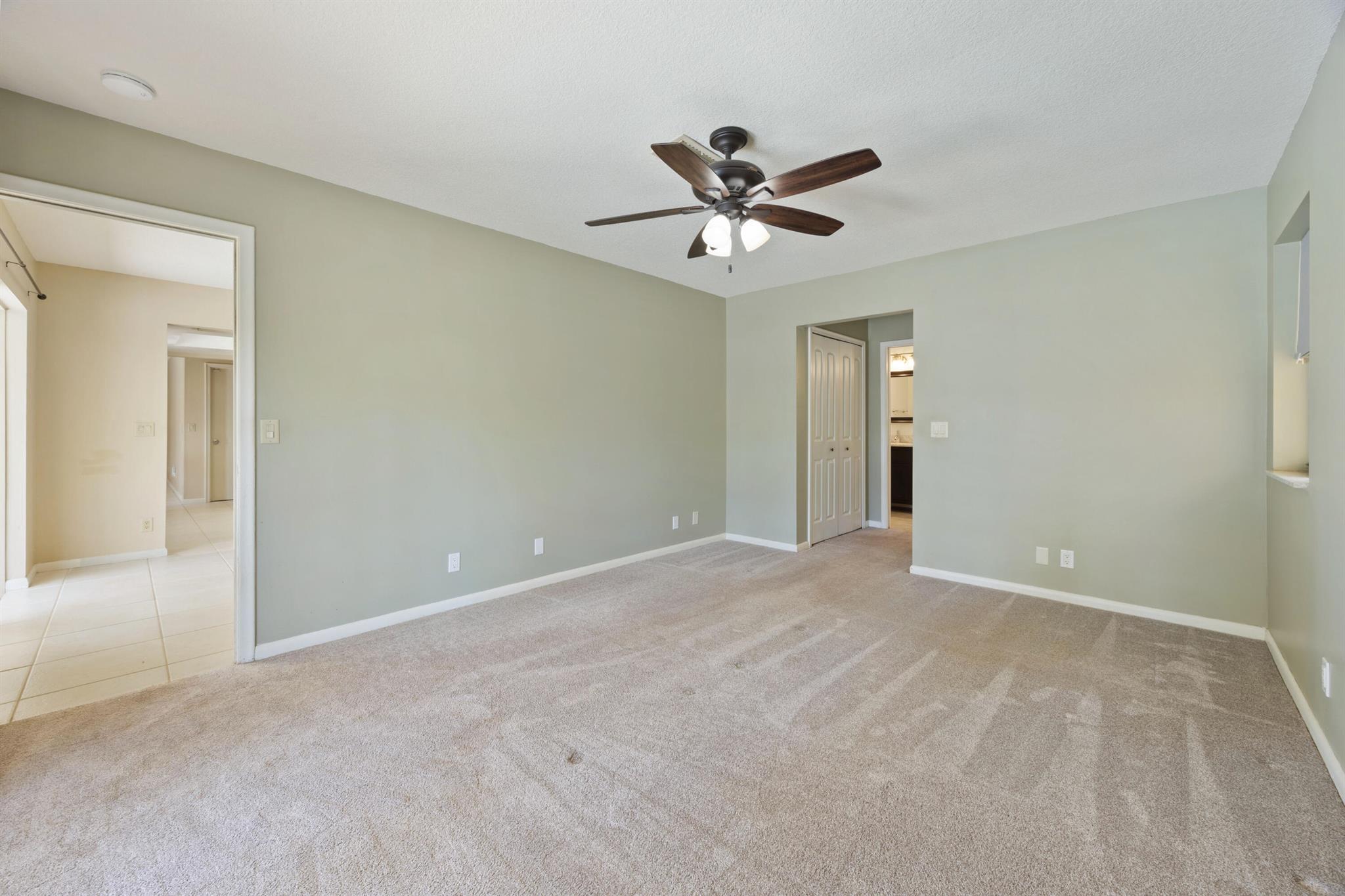 FLORAL PARK LANTANA - Residential