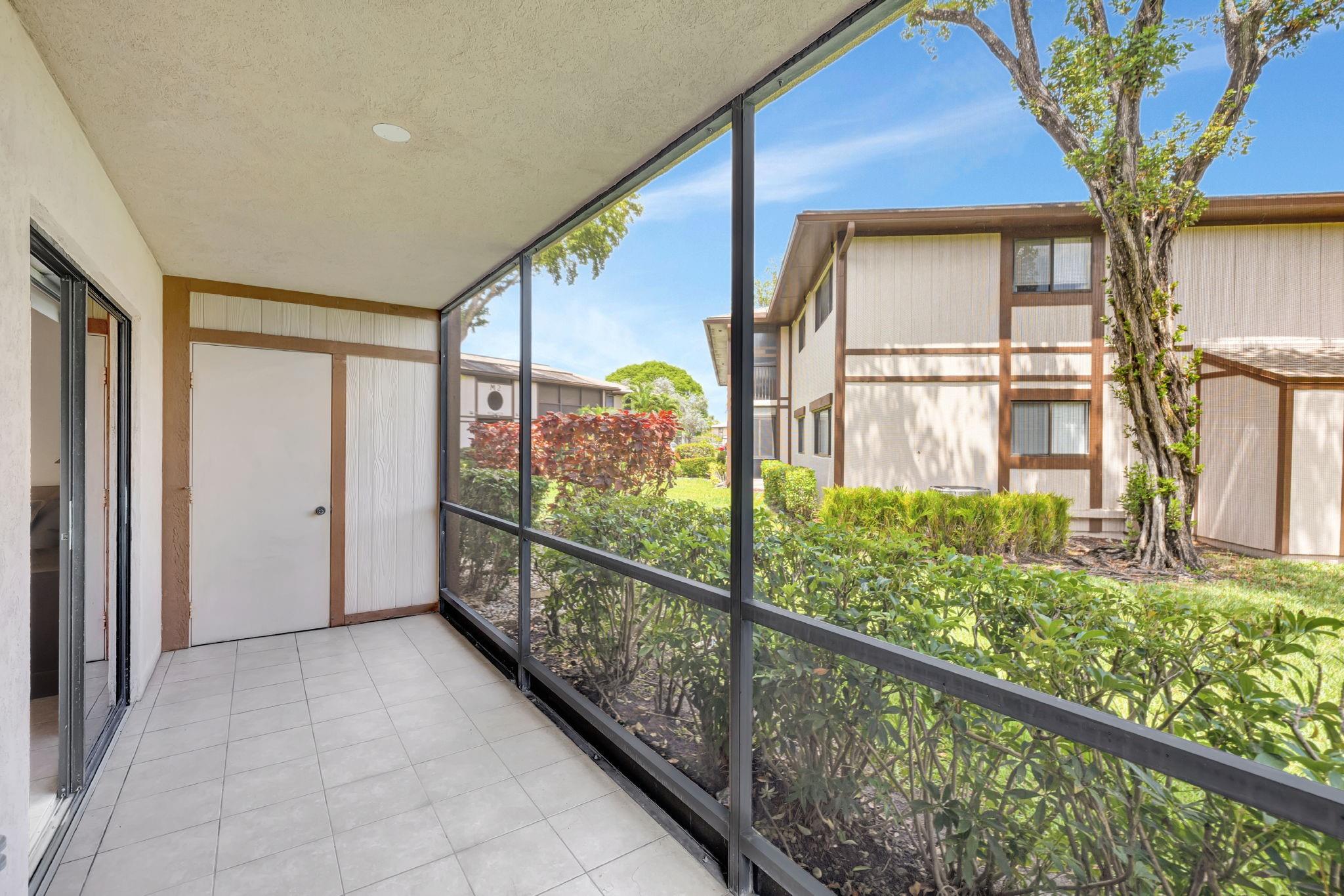 KINGS POINT IN TAMARAC - Residential