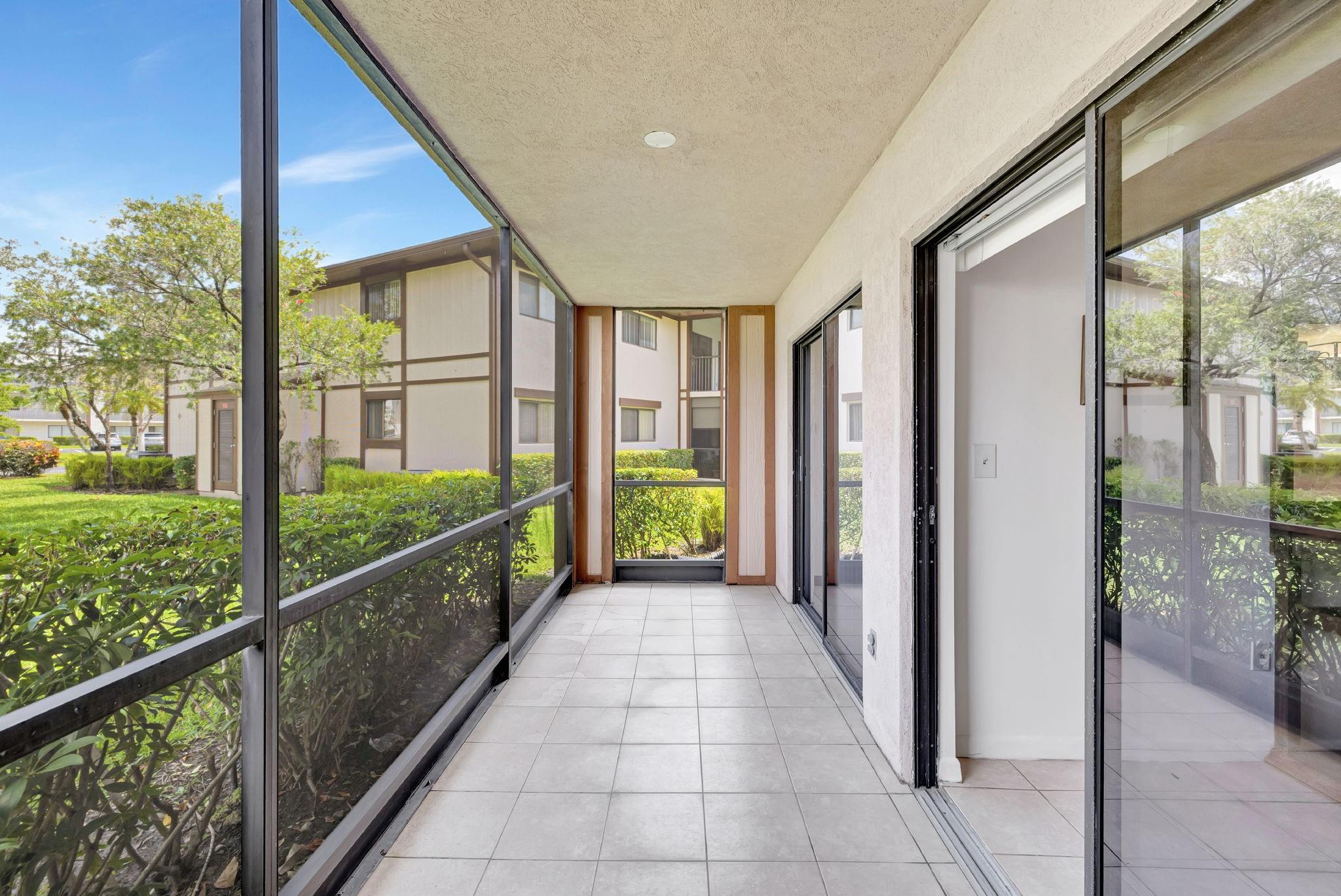 KINGS POINT IN TAMARAC - Residential