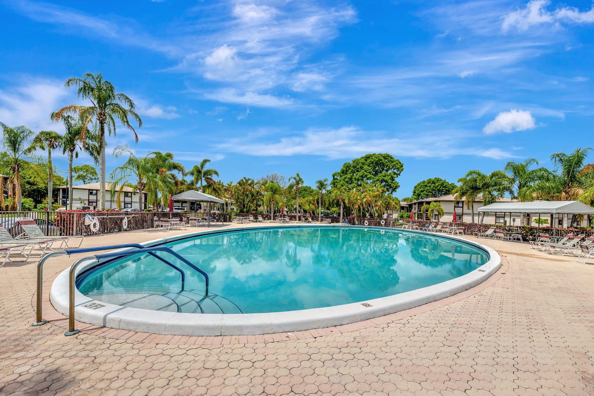 KINGS POINT IN TAMARAC - Residential