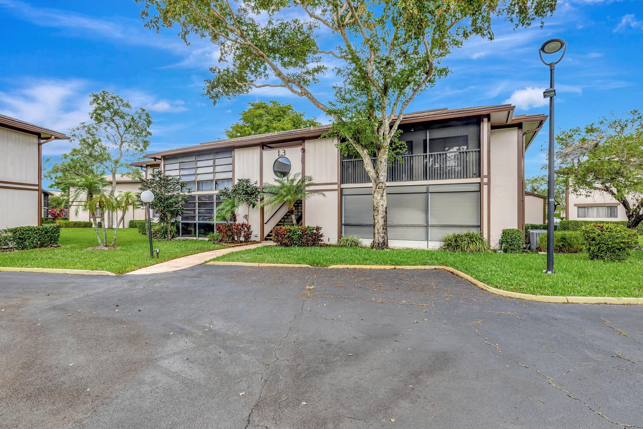 KINGS POINT IN TAMARAC - Residential