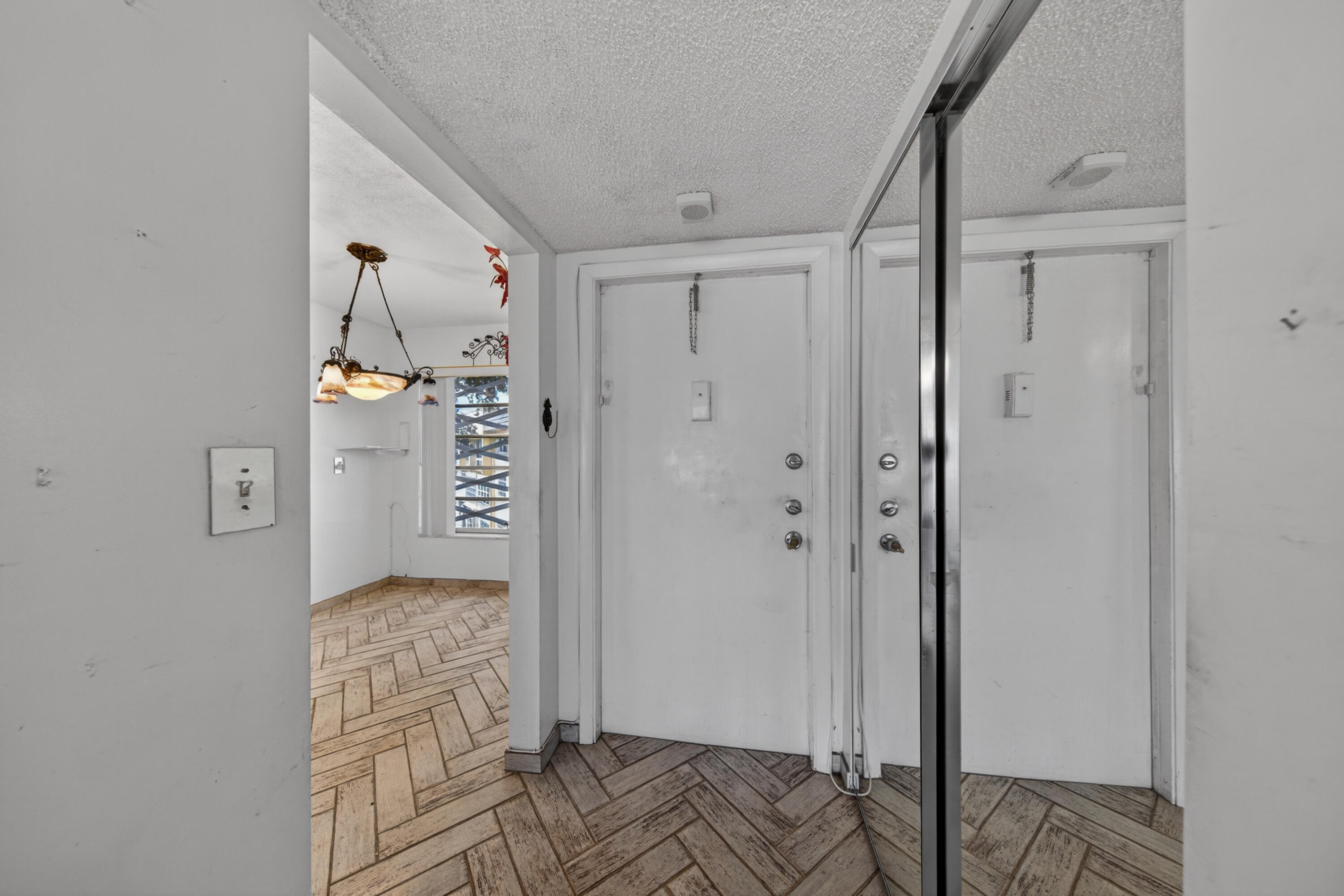 BERMUDA CLUB FOUR CONDO - Residential