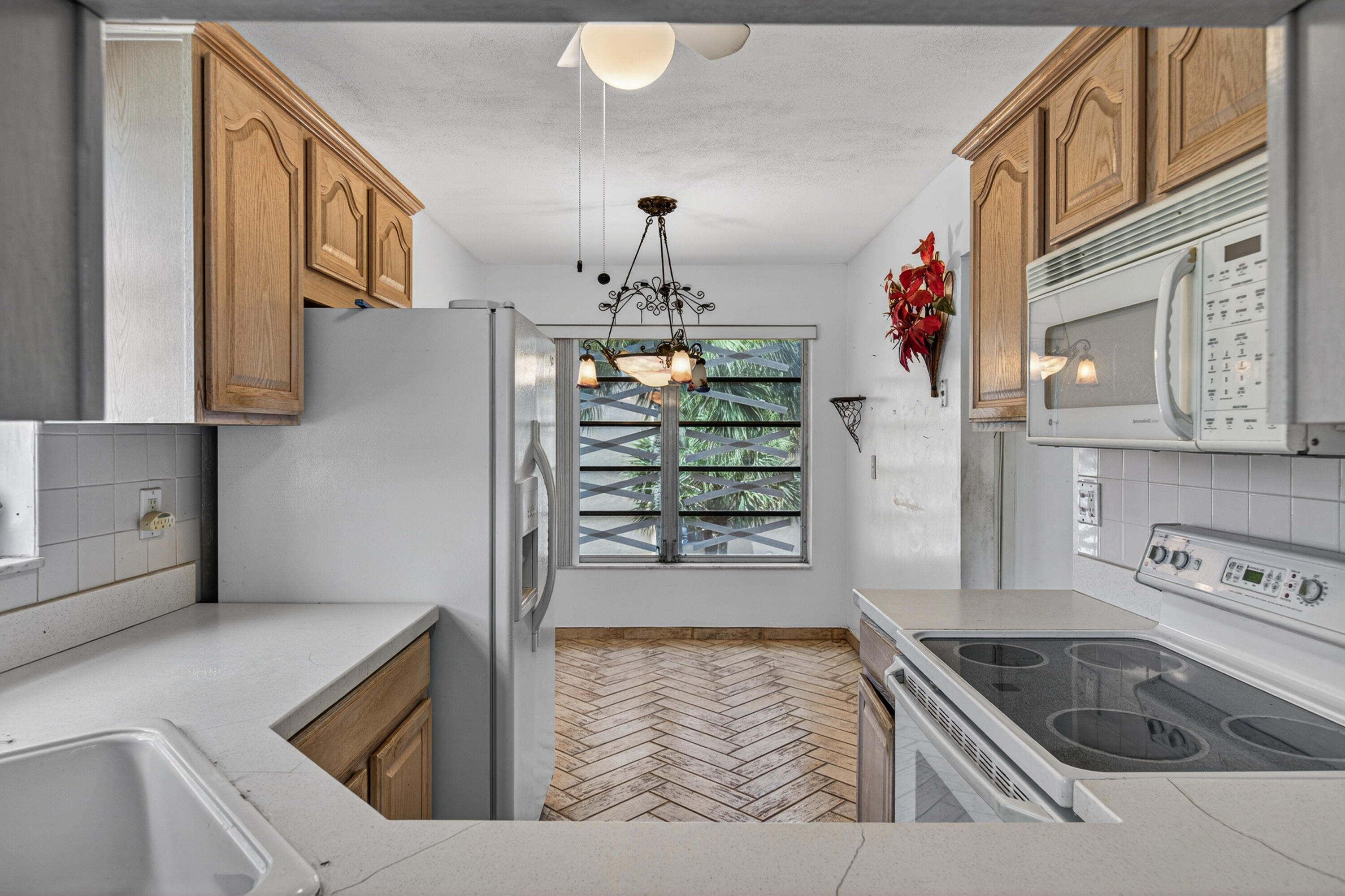 BERMUDA CLUB FOUR CONDO - Residential