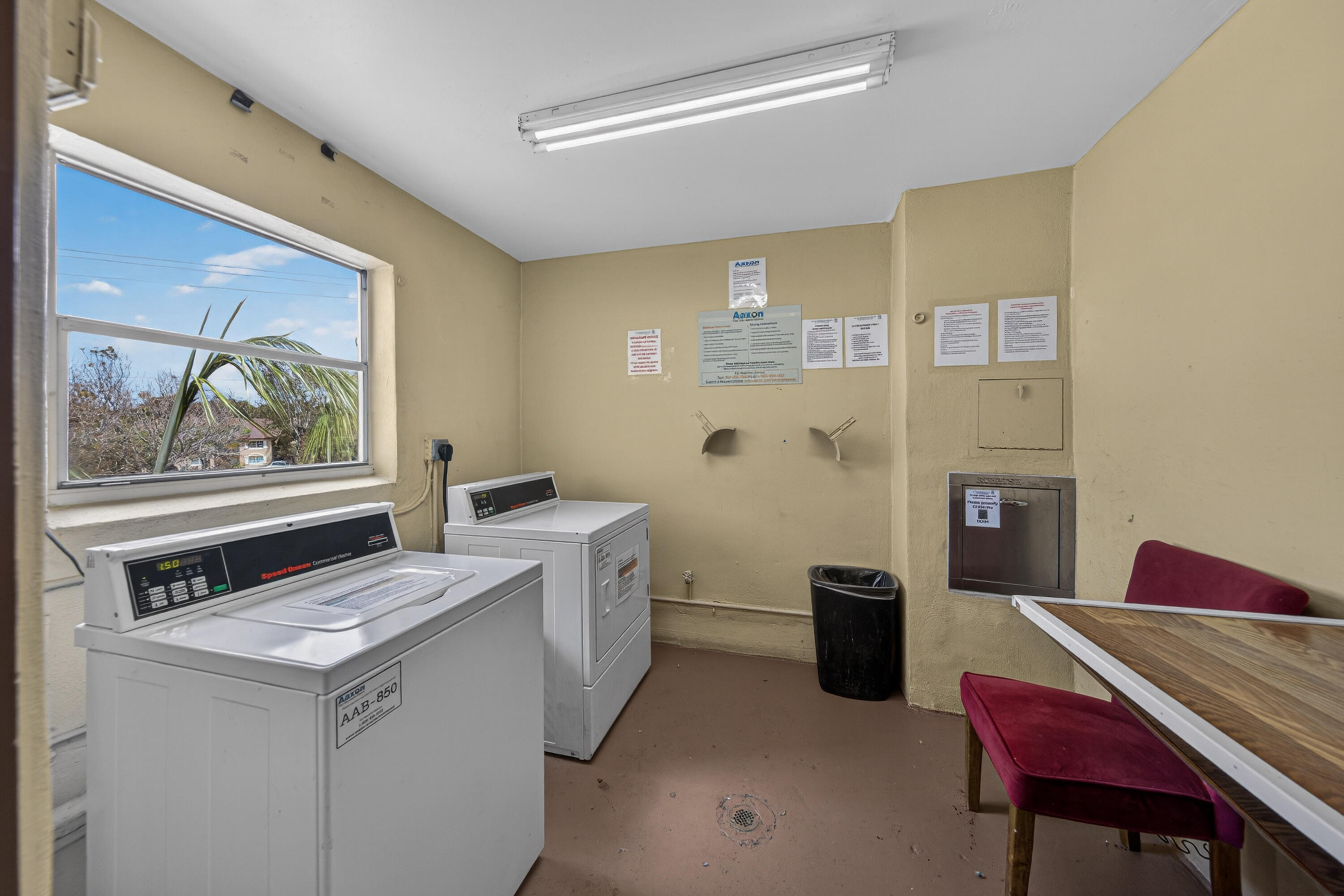 BERMUDA CLUB FOUR CONDO - Residential