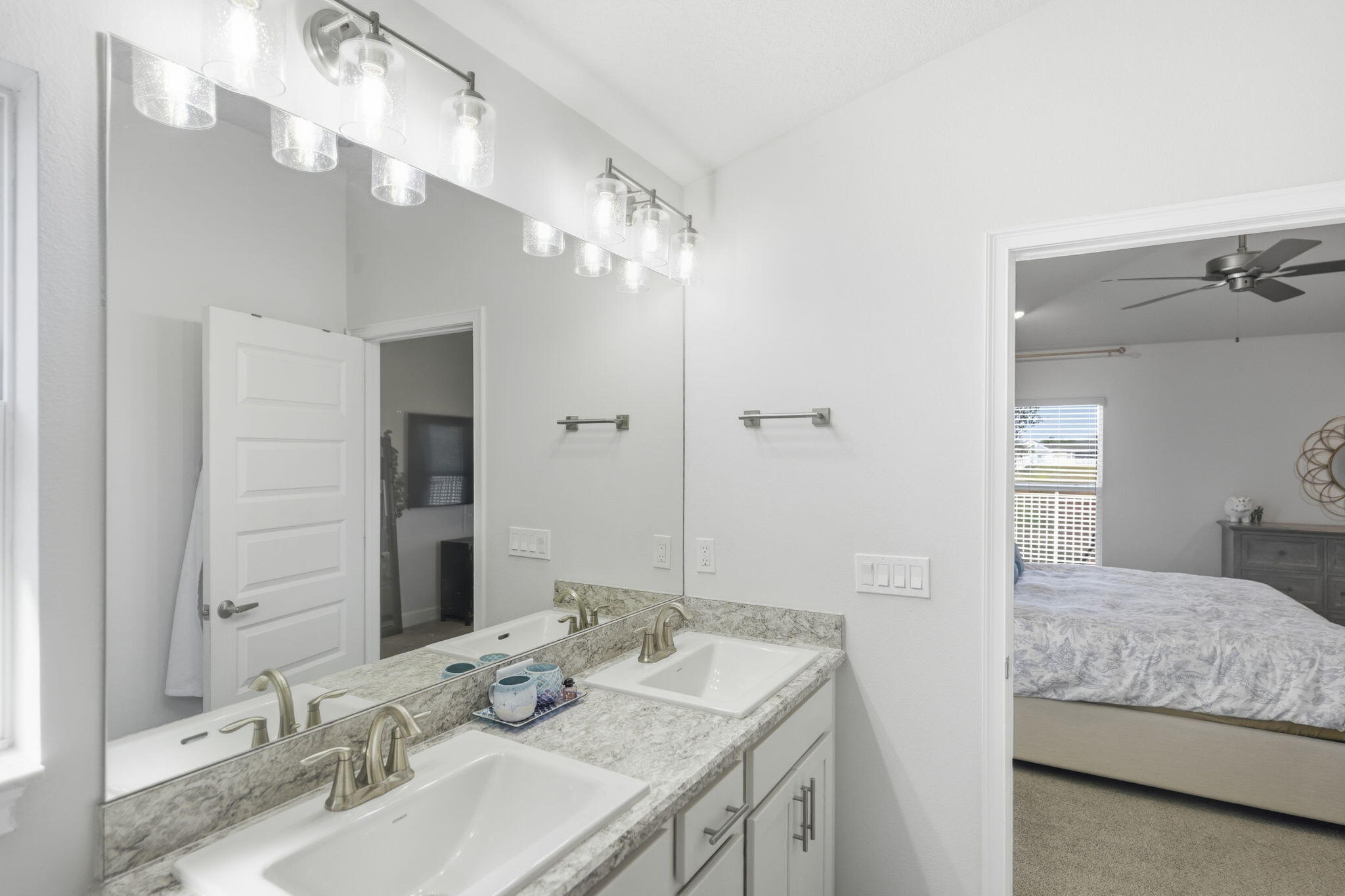 WATERSTONE PHASE THREE - Residential