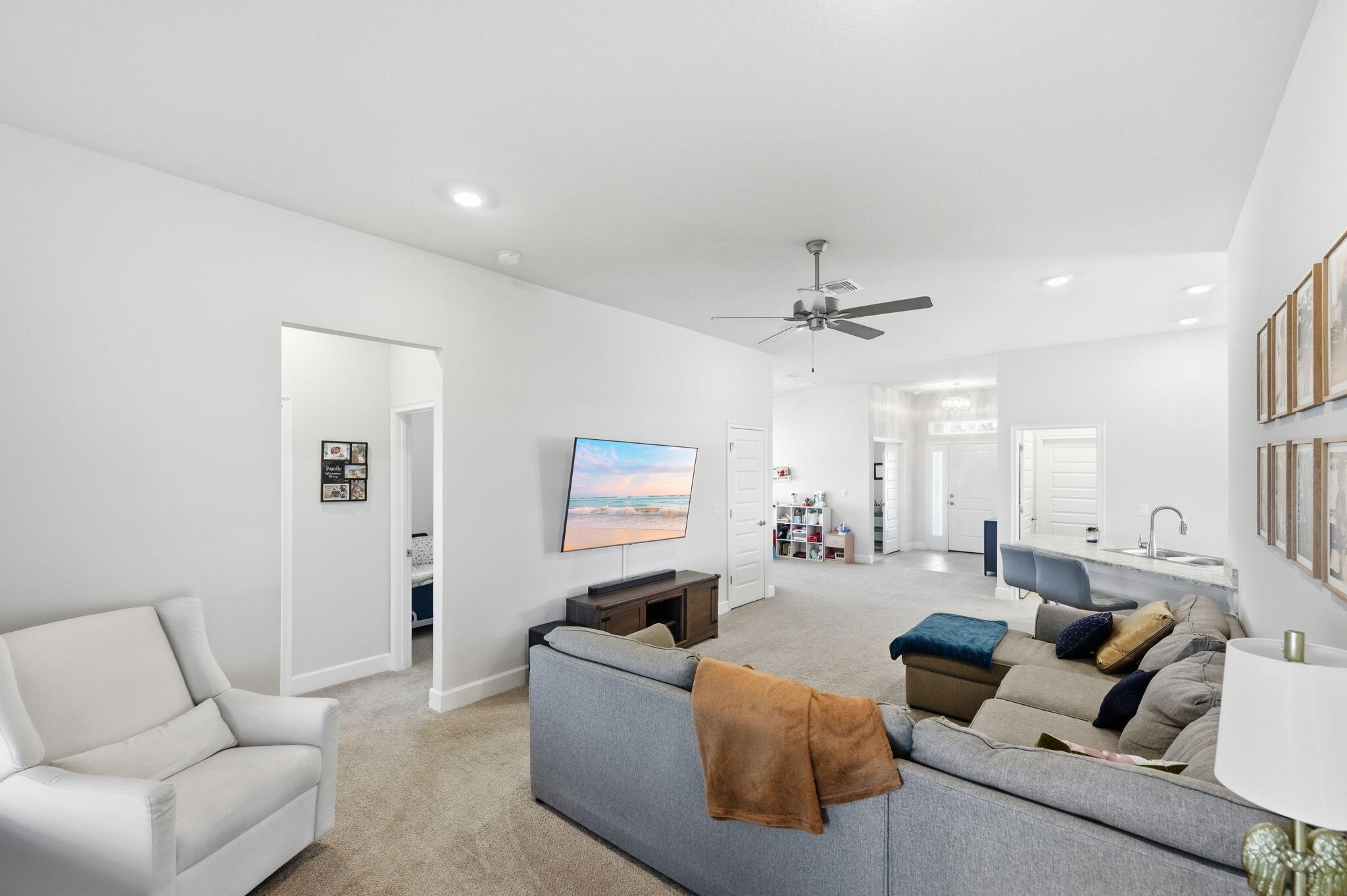 WATERSTONE PHASE THREE - Residential