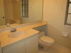 BREAKERS WEST 6 - Residential Lease