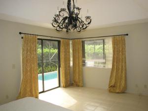 BREAKERS WEST 6 - Residential Lease