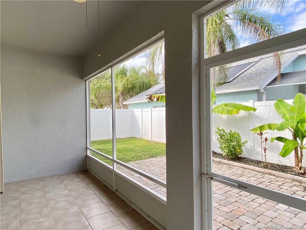 LAKE LUCIE ESTATES - Residential Lease