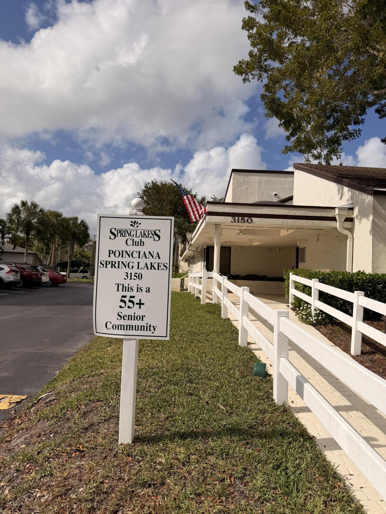 FOUNTAINVIEW @ spring LKS COND DECL FILED 3-1-90 - Residential Lease