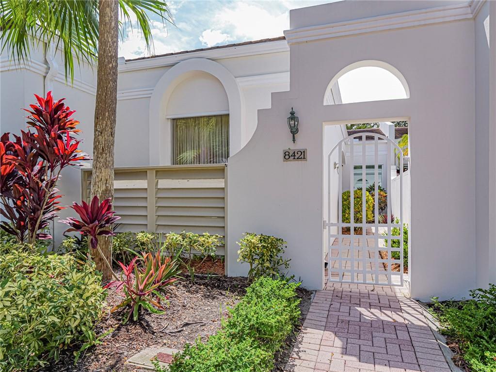8421 SABAL PALM Court 8421, Indian River Shores, FL, 32963/$499,000 1 8421 SABAL PALM Court 8421