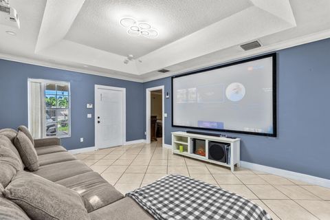 A home in Lake Worth