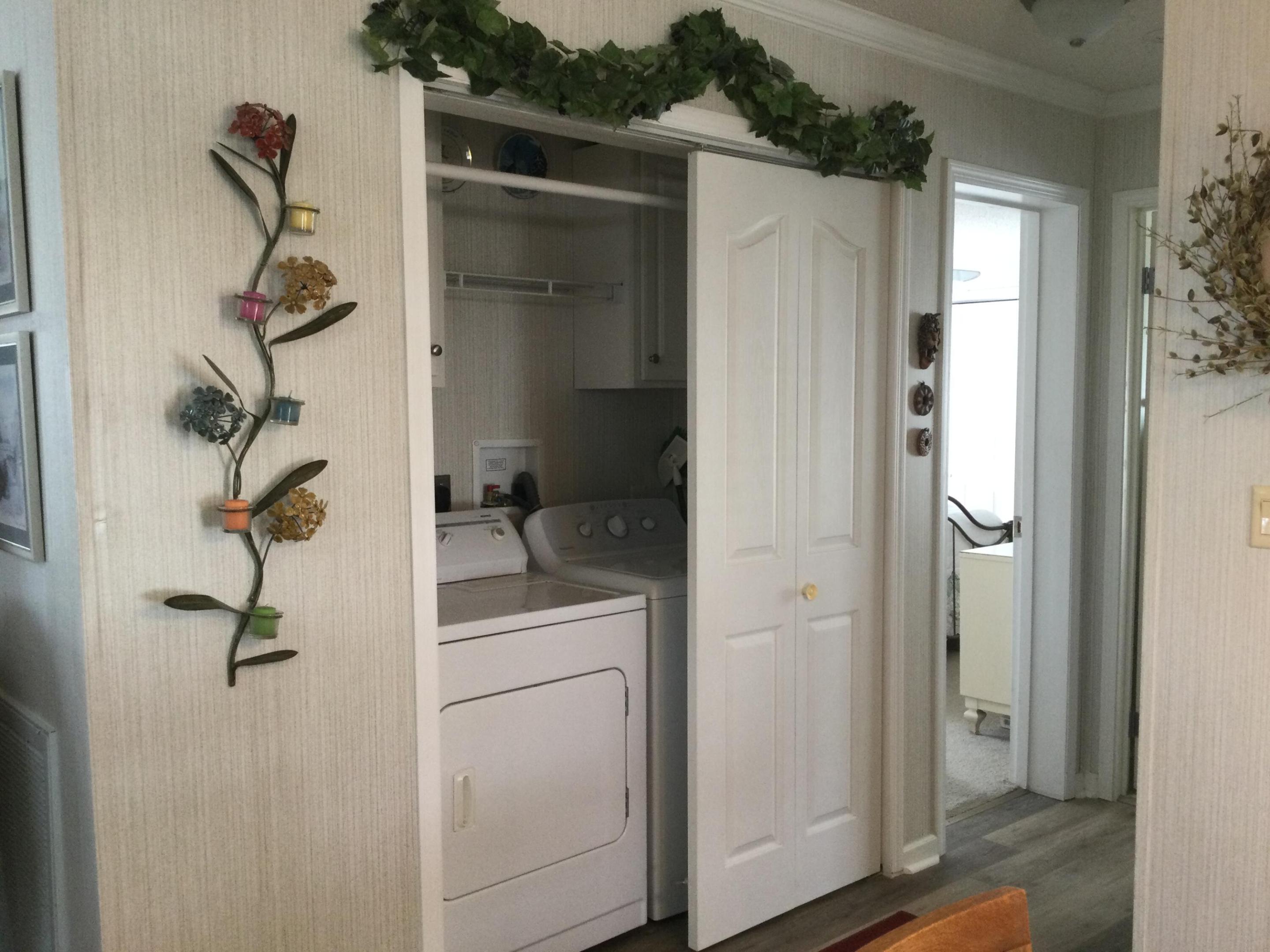 Spanish Lakes One - Residential